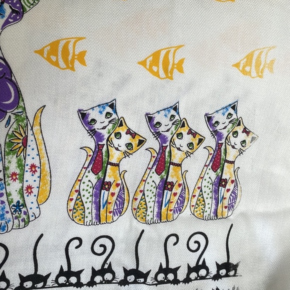 Cat Lovers Scarf or Shawl. - Picture 12 of 13